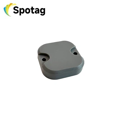 Plastik Pada Tag Logam